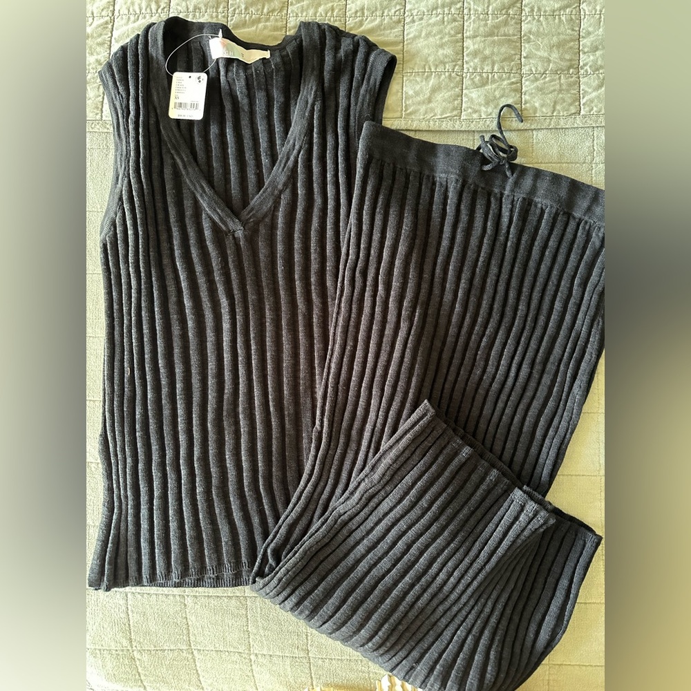 NWT Free People Veda Set - black, xs
